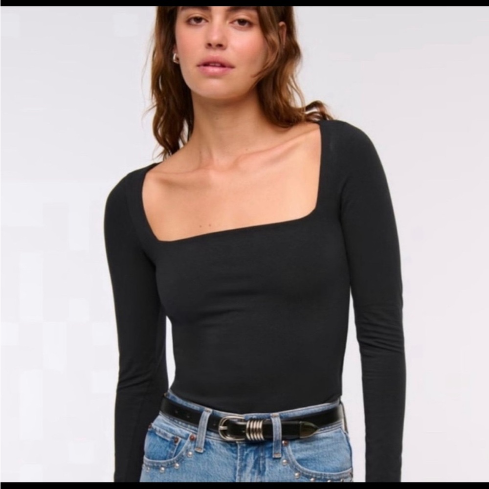 Abercrombie & Fitch Top